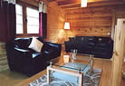 luxury Lodge, Trossachs, spectacular mountain views, Hot Tub, cafe bar nearby, less than 50 minutes from Glasgow